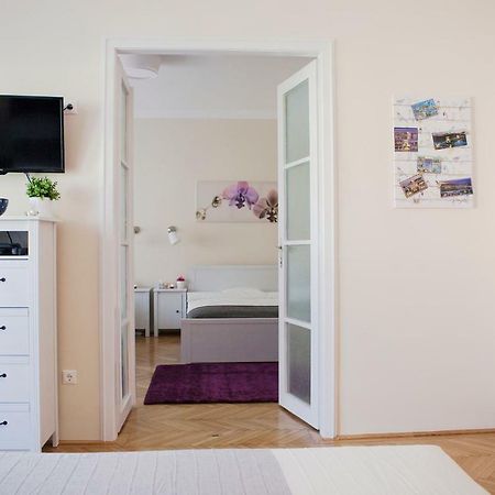 Synagogue View Apartment Budapest Esterno foto
