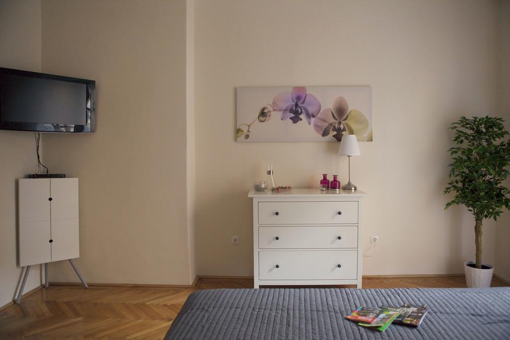 Synagogue View Apartment Budapest Esterno foto